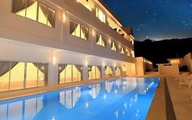 Coron Bluewave Hotel
